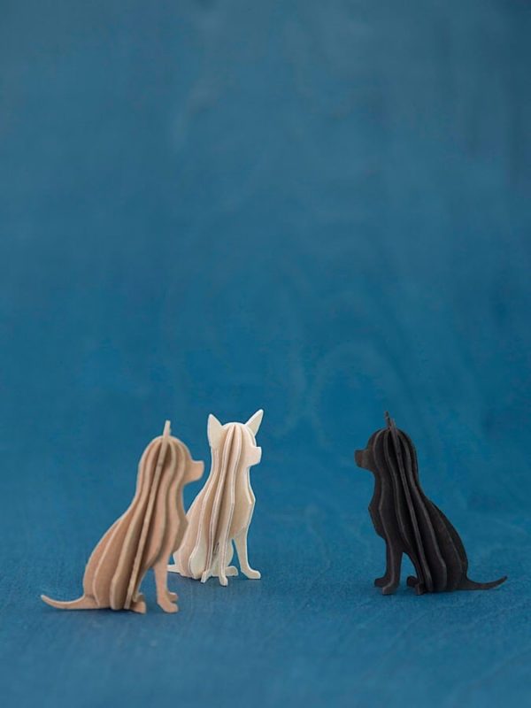 Postkarte Holz Hund Welpe Figur Lovi
