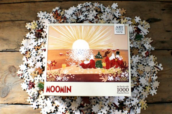 Mumin puzzle 1000 teile abendrot mumintal moomin spiel rot mumins