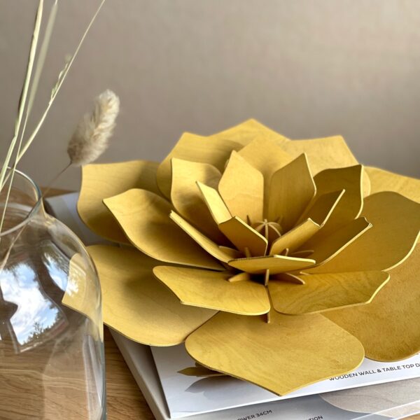 wanddeko blume aus holz holzblume lovi blüten gelb dekoration geschenk puzzle gelb ostern