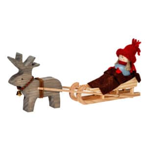 Handgemachter Wichtel aus Holz mir Rentierschlitten